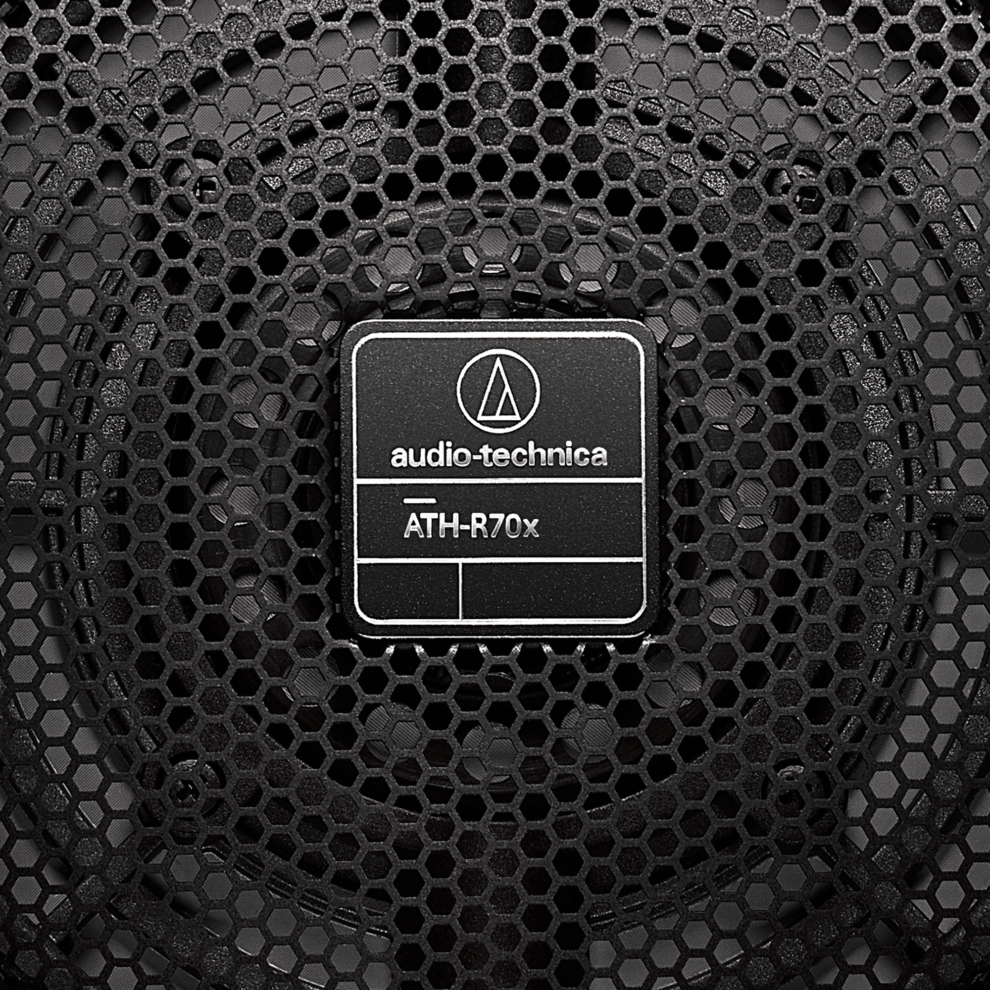 Headphones - Audio-Technica R70x